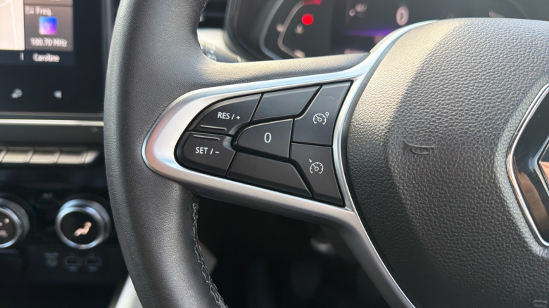 Renault Clio 1.0 TCe 90 SE Edition 5dr Petrol Hatchback